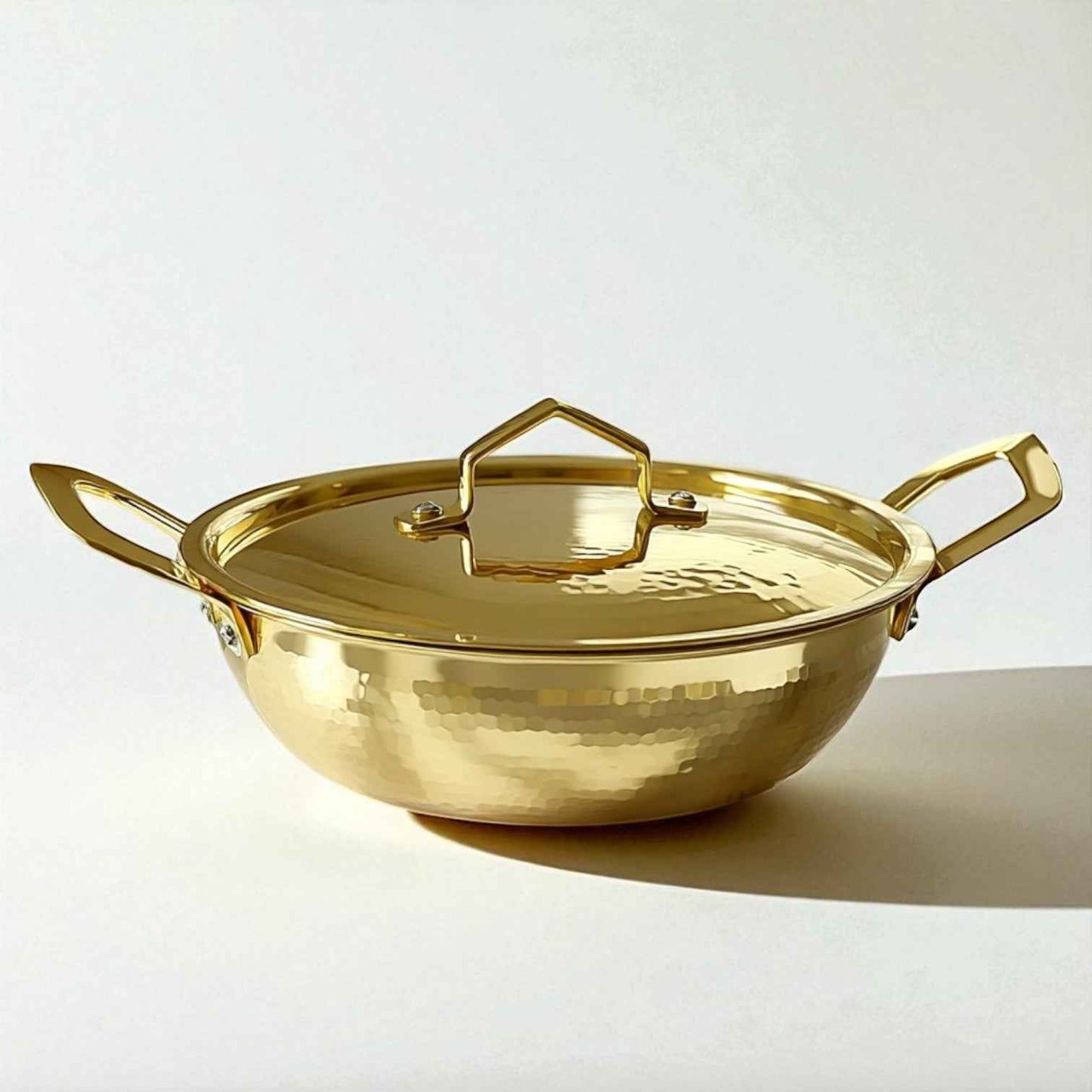 Parampara Brass Kadai with Lid, Flat Bottom, Hammered, 2.5 Litre (Copy)