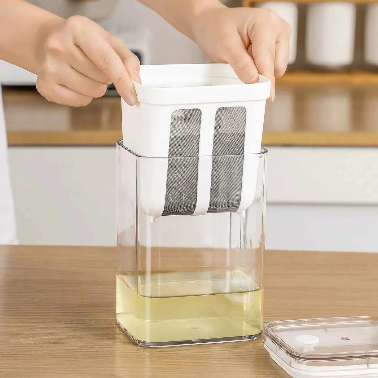 CarryHome Specials Yogurt Filter with Fine Mesh Strainer 1800ml (Copy)