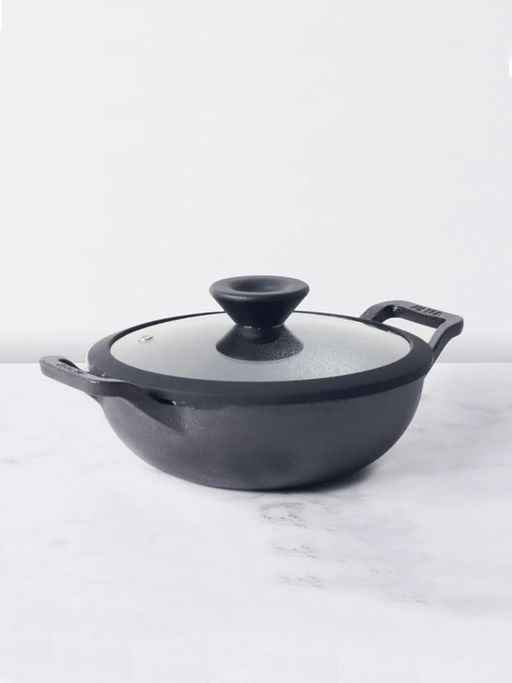 Meyer Pre-Seasoned Cast Iron Kadhai 20cm with Glass Lid, 1.5 liters