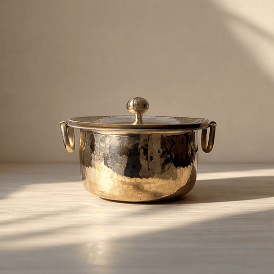 Tamira Pure Brass Patila / Tope With Lid, 2.6 Litre