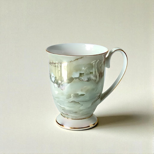 English Garden Milk Mug Aurora with elegant green marble design and gold trim