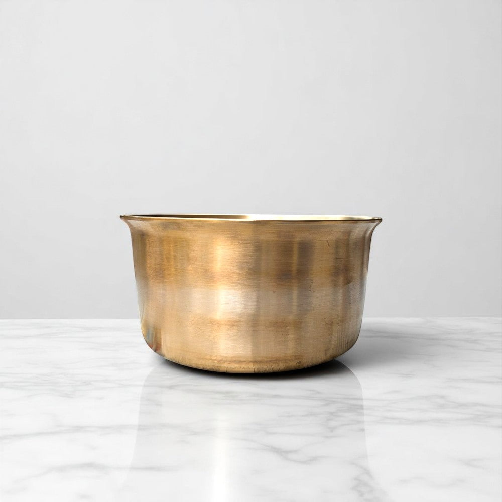 Kansyam Pure bronze tope patila 1000ml featuring a sleek and polished design for cooking, front close view