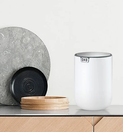 Obsessions Fandy Eko 9206 table dustbin, White, 1.5L, lifestyle counter view