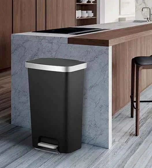 Obsessions Eko Hana Eco Slim Commercial Bin 45L, Black
