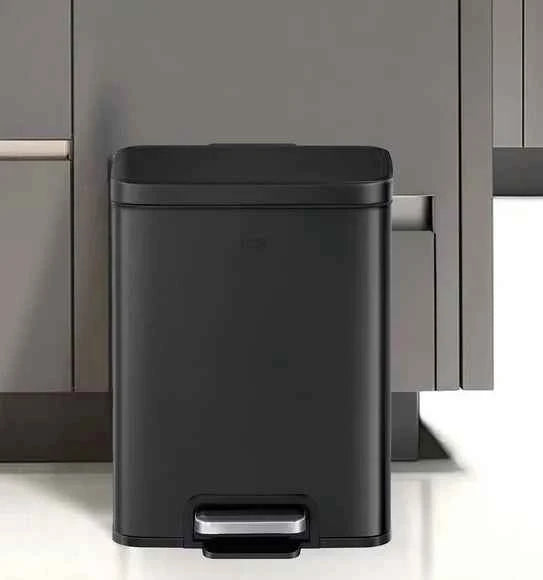 Obsessions Eko Madison Dustbin 12L, Black