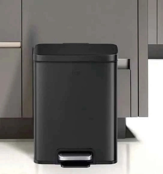Obsessions Eko Madison Dustbin 12L, Black