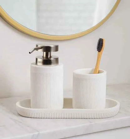 Obsessions Myra Polyresin 3pc Bathroom Set, White
