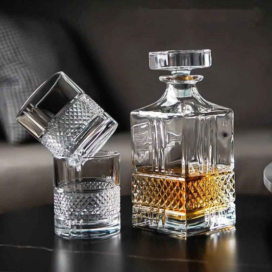 RCR Brillante 7 pcs Whiskey Set with 1 Decanter & 6 glasses
