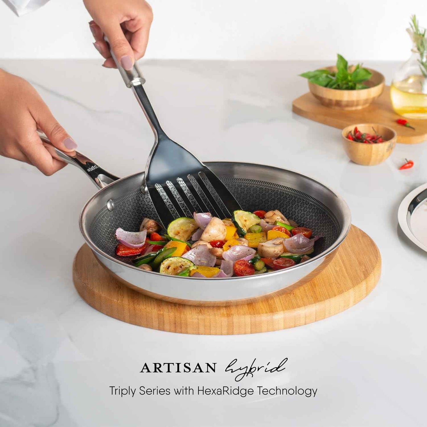 Stahl Artisan Hybrid Triply Non-Stick Fry Pan with Lid, 26 cm, 2.1 liters